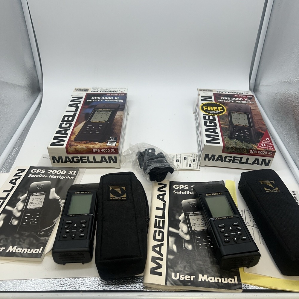 Set Of 2 Vintage Magellan GPS 2000 And 4000 XL GPS Handhelds-Only One 4000 Works